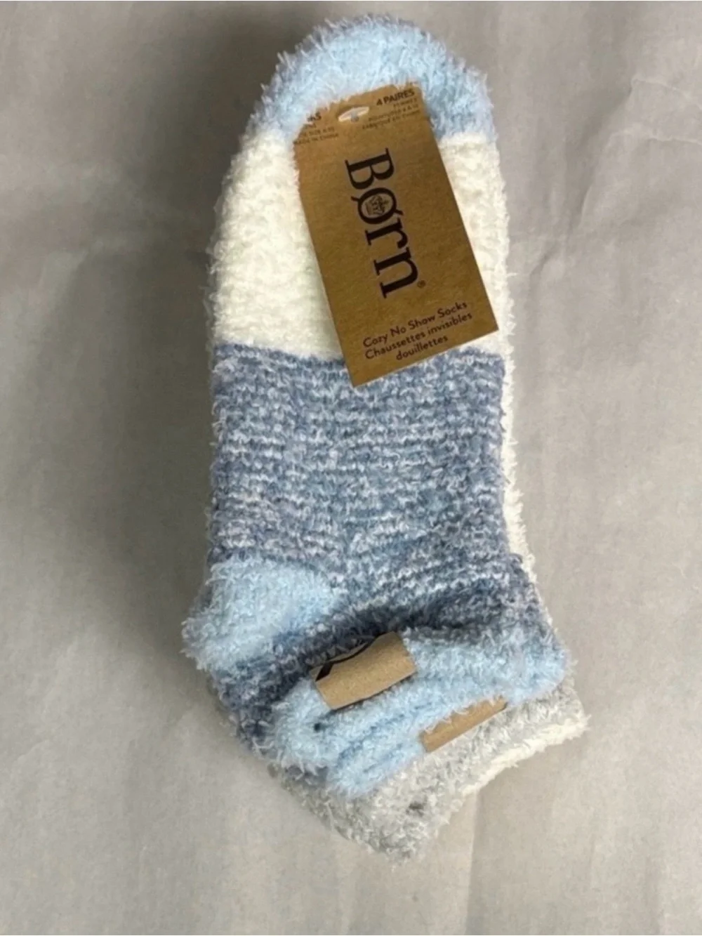 New Born Socks Women’s 4 Pair Blue & White Plush Soft Cozy No Show Socks Casual
